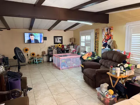 43532 Clinton St, Indio, CA 92201 photo 3
