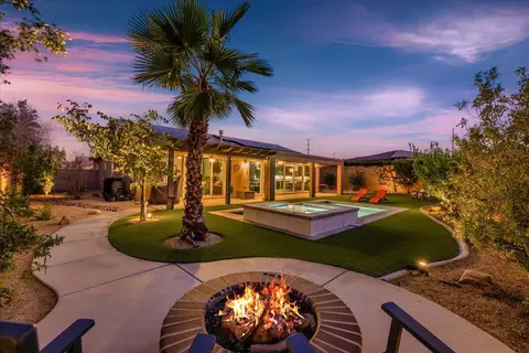 73986 Mondrian Pl, Palm Desert, CA 92211