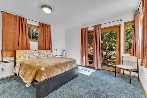 Bedroom - 24700 Forest Dr, Idyllwild, CA 92549 photo 1 of 8