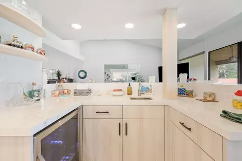 Kitchen - 43337 Lacovia Dr, Bermuda Dunes, CA 92203 photo 3 of 3