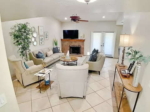 Living - 82077 Sundown Ct, Indio, CA 92201 photo 1 of 3