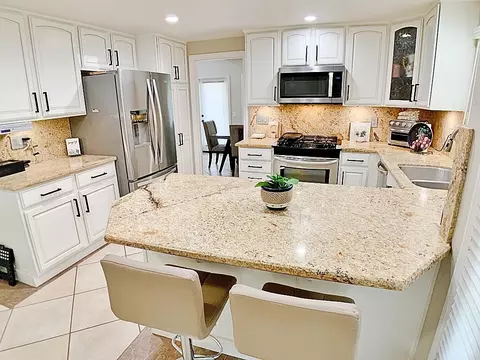 Kitchen - 82077 Sundown Ct, Indio, CA 92201 photo 3 of 7