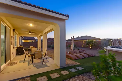 Exterior - 40647 Galileo St, Indio, CA 92203 photo 6 of 9