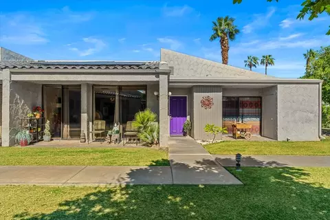 2625 N Whitewater Club Dr, Palm Springs, CA 92262