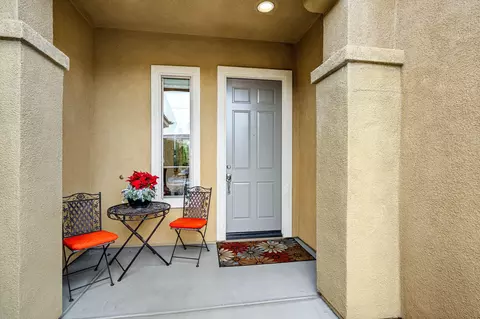 Exterior - 40147 Calle Ebano, Indio, CA 92203 photo 5 of 14