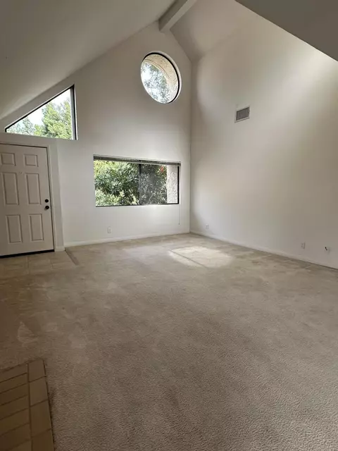 17965 Caminito Pinero, San Diego, CA 92128