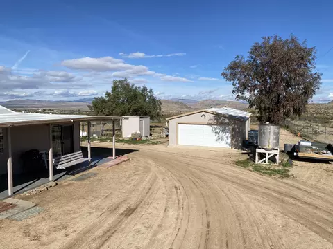 Exterior - 52020 Joshua Tree Rd, Johnson Valley, CA 92285 photo 12 of 16