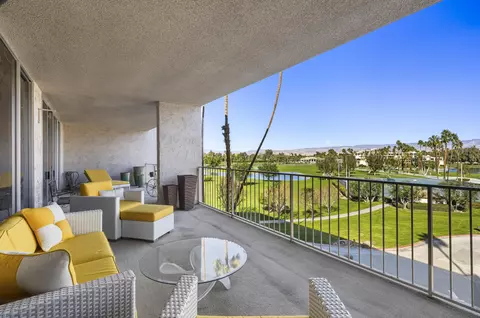 899 Island Dr, Rancho Mirage, CA 92270