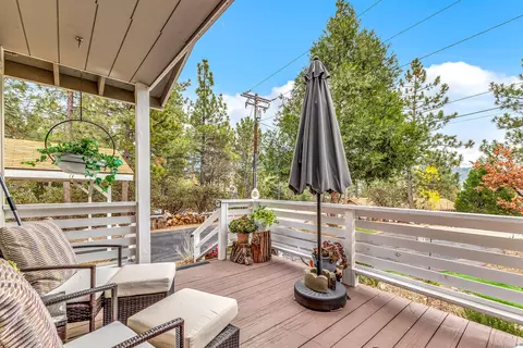 Exterior - 53454 Double View Dr, Idyllwild, CA 92549 photo 17 of 20