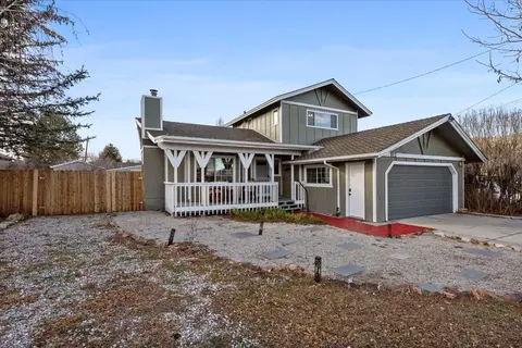 Exterior - 913 Mount Doble Dr, Big Bear City, CA 92314 photo 16 of 16