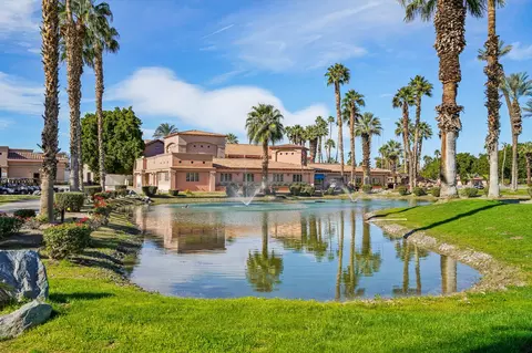 View/Area - 49382 Wayne St, Indio, CA 92201 photo 6 of 8