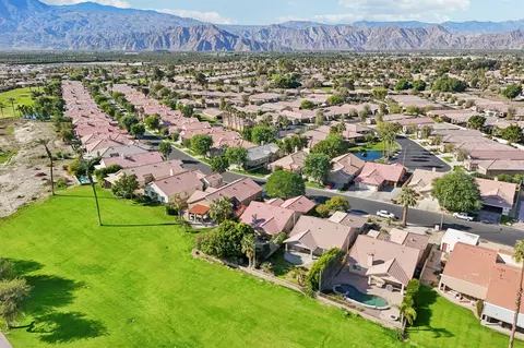 View/Area - 49382 Wayne St, Indio, CA 92201 photo 4 of 8