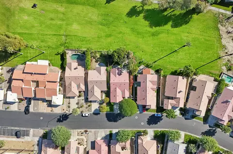 View/Area - 49382 Wayne St, Indio, CA 92201 photo 3 of 8