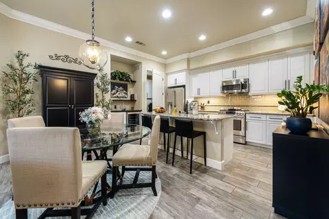 2102 Via Calderia, Palm Desert, CA 92260