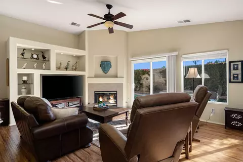 Living - 82441 Gregory Ct, Indio, CA 92201 photo 2 of 3