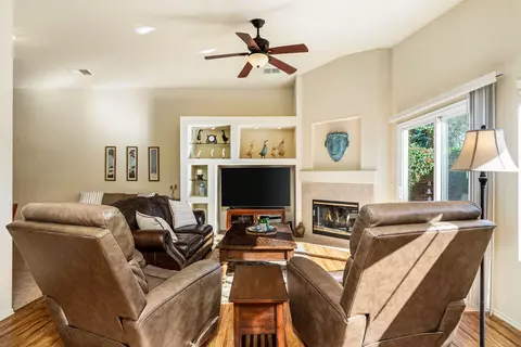 Living - 82441 Gregory Ct, Indio, CA 92201 photo 3 of 3