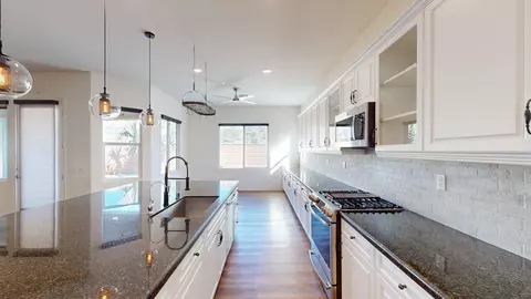 Kitchen - 85624 Molvena Dr, Indio, CA 92203 photo 4 of 9