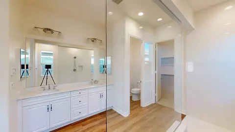 Bath - 85624 Molvena Dr, Indio, CA 92203 photo 1 of 3