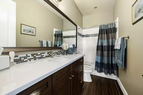 Bath - 51523 Longmeadow St, Indio, CA 92201 photo 4 of 4
