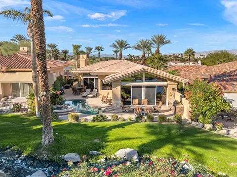 501 Red Arrow Trl, Palm Desert, CA 92211