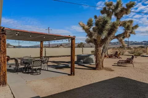 Exterior - 63555 Walpi Dr, Joshua Tree, CA 92252 photo 4 of 7