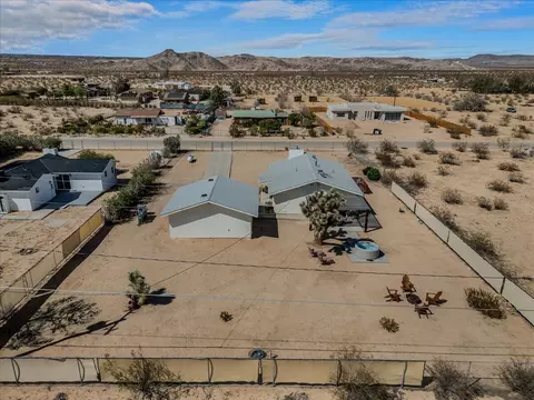 View/Area - 63555 Walpi Dr, Joshua Tree, CA 92252 photo 2 of 4