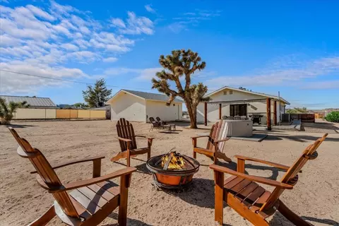Exterior - 63555 Walpi Dr, Joshua Tree, CA 92252 photo 5 of 7