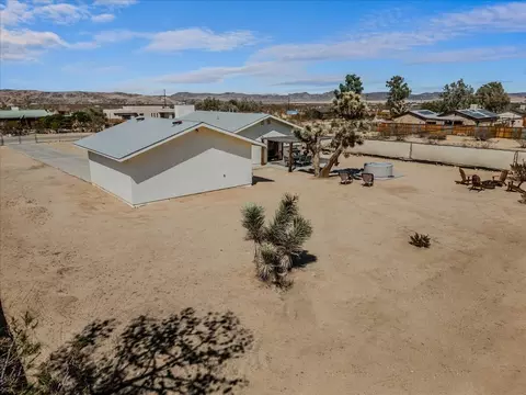 Exterior - 63555 Walpi Dr, Joshua Tree, CA 92252 photo 7 of 7