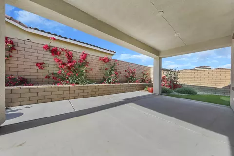 Exterior - 42963 Ascona Ln, Indio, CA 92203 photo 12 of 15