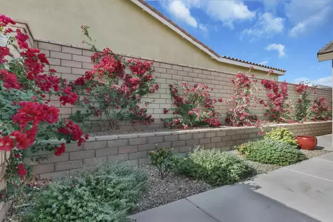 Exterior - 42963 Ascona Ln, Indio, CA 92203 photo 6 of 15