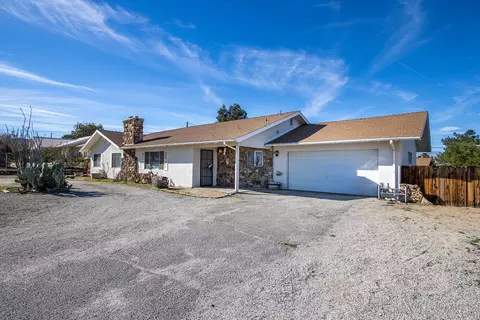 7348 Palomar Ave, Yucca Valley, CA 92284