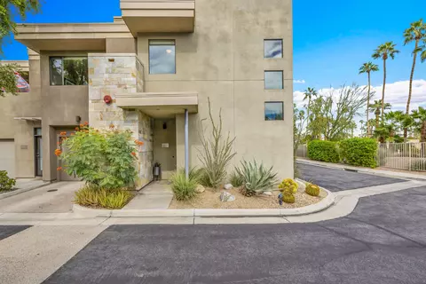 1028 E Palm Canyon Dr, Palm Springs, CA 92264