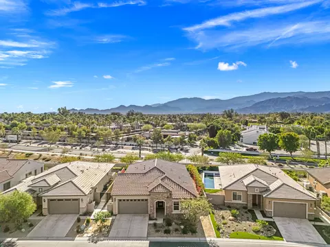 View/Area - 39 Cabernet, Rancho Mirage, CA 92270 photo 3 of 8