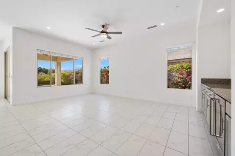 Living - 39 Cabernet, Rancho Mirage, CA 92270 photo 4 of 4