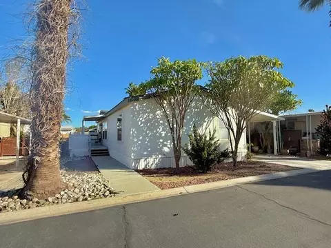 51555 Monroe, Indio, CA 92201