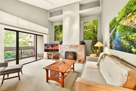 415 Village Sq W, Palm Springs, CA 92262