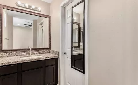 Bath - 49668 Minelli St, Indio, CA 92201 photo 2 of 2