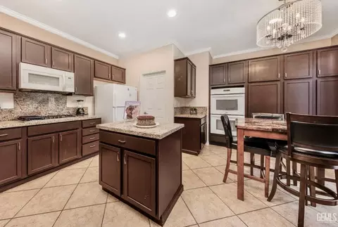 Kitchen - 49668 Minelli St, Indio, CA 92201 photo 3 of 3