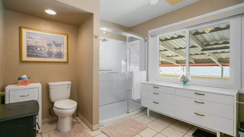 Bath - 6913 Apache Trl, Yucca Valley, CA 92284 photo 2 of 4