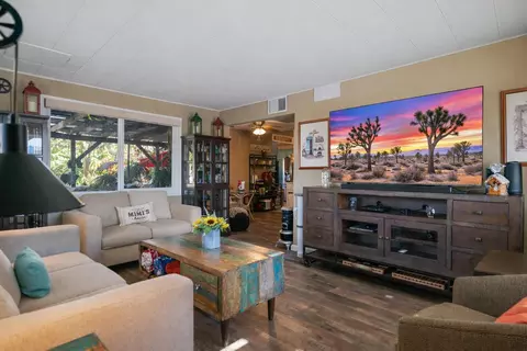 Living - 6913 Apache Trl, Yucca Valley, CA 92284 photo 4 of 4