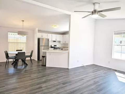 246 S Paseo Laredo, Cathedral City, CA 92234 photo 3