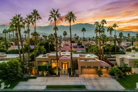 2 Silver Cir, Rancho Mirage, CA 92270