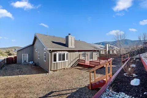 Exterior - 329 Pine Ln, Big Bear City, CA 92314 photo 15 of 17
