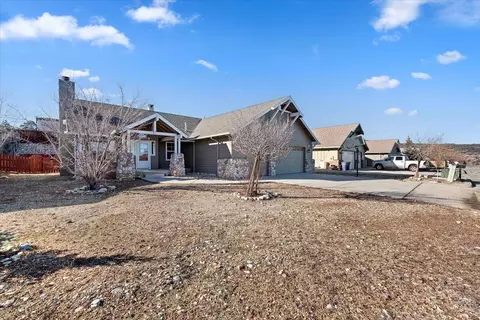 Exterior - 329 Pine Ln, Big Bear City, CA 92314 photo 9 of 17