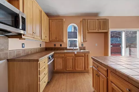 Kitchen - 329 Pine Ln, Big Bear City, CA 92314 photo 2 of 2