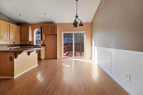 Living - 329 Pine Ln, Big Bear City, CA 92314 photo 4 of 6