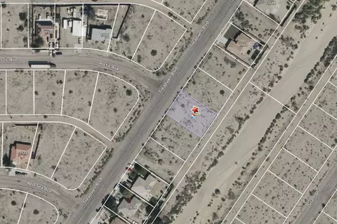 2834 Treadwell Blvd, Thermal, CA 92274 photo 3