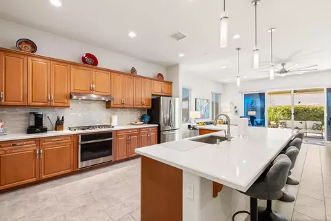 Kitchen - 43595 Vacanza Ct, Indio, CA 92203 photo 7 of 7