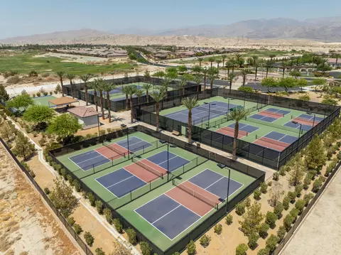 View/Area - 43595 Vacanza Ct, Indio, CA 92203 photo 18 of 20