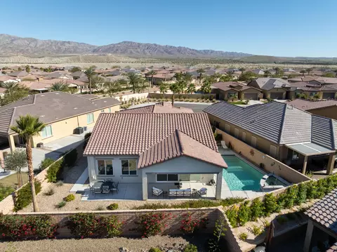 View/Area - 43595 Vacanza Ct, Indio, CA 92203 photo 1 of 20